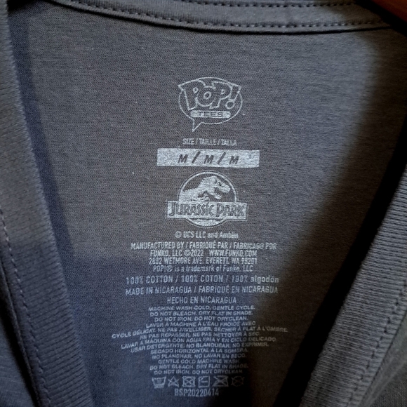 Jurassic Park Graphic T-Shirt - Gray and Red - Picture 5 of 8